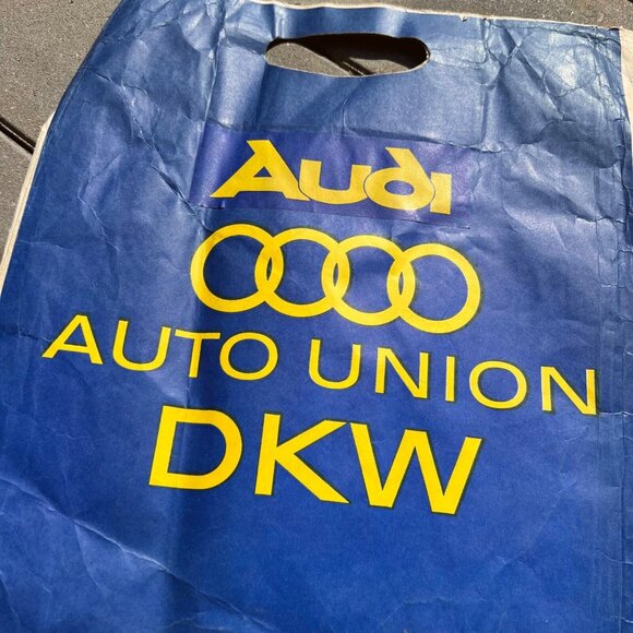1960s Audi Car Dealer Advertising Bag Vintage - Picture 2 of 5